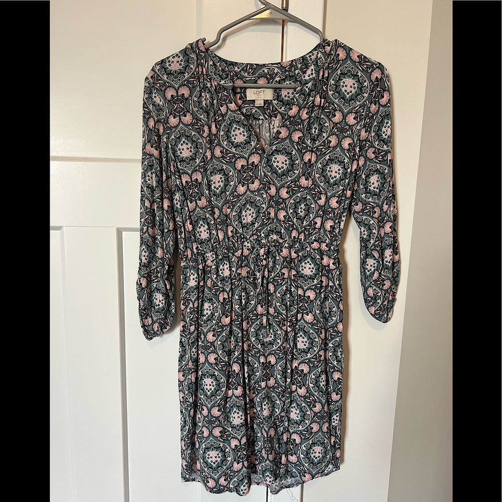 Loft long sleeve spring dress